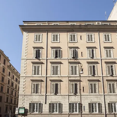 Kennedy Hotel 3*